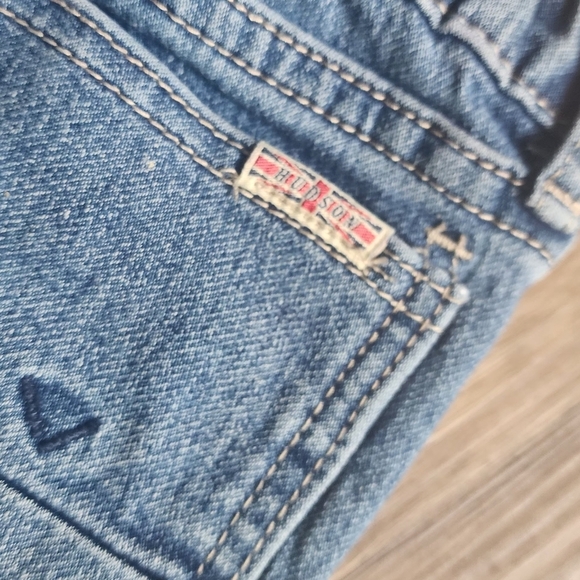 Hudson TODDLER Blue Denim Capri Denim - Picture 2 of 4